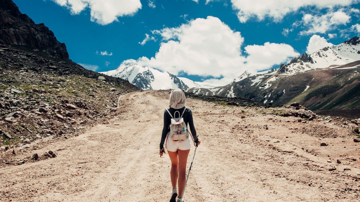 Hiking wearables that you must not miss out on ever!