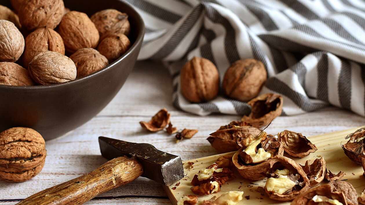 walnuts nutrition
